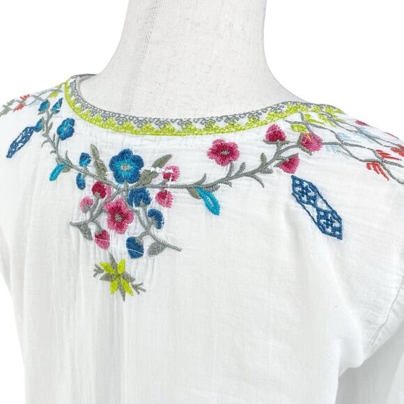 BIYA by JOHNNY WAS Floral Embroidered White Keyhole Neck 100% Cotton Tunic Sz S - Picture 8 of 10